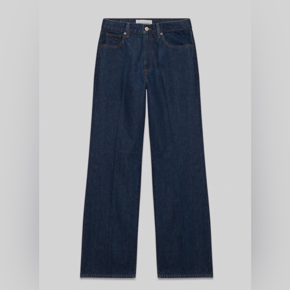 Aritzia Denim Forum Farrah Hi-Rise Wide in Midnight Bleu